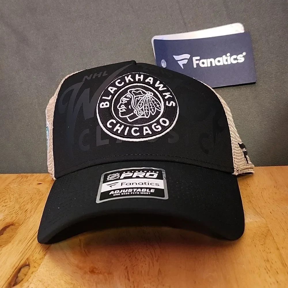 Fanatics Chicago Blackhawks Winter Classic Snapback Hat - New